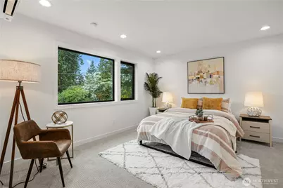 13022 Corliss Avenue N, Seattle, WA 98133 - Photo 29