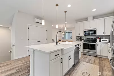 13420 Manor Way #A6, Lynnwood, WA 98087 - Photo 5