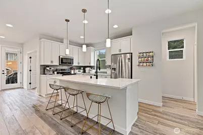 13420 Manor Way #A6, Lynnwood, WA 98087 - Photo 1