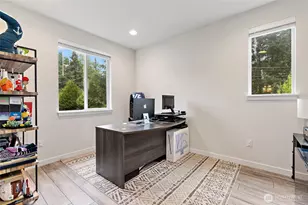 13420 Manor Way, Lynnwood, WA 98087 - Photo 15