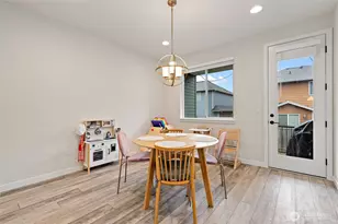 13420 Manor Way, Lynnwood, WA 98087 - Photo 11