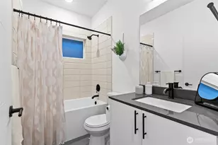 2612 E Yesler Wy, Seattle, WA 98122 - Photo 9
