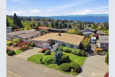 911 12th Avenue N, Edmonds, WA 98020 - Photo 35