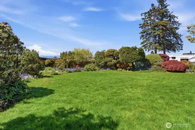 911 12th Avenue N, Edmonds, WA 98020 - Photo 31