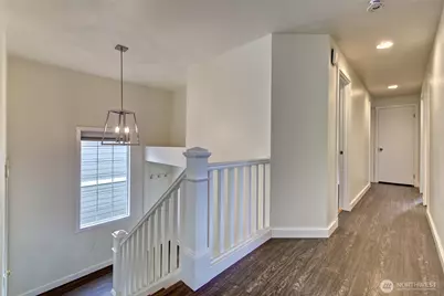 733 104th Street, Seattle, WA 98133 - Photo 3
