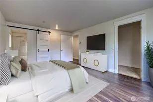 733 104th St, Seattle, WA 98133 - Photo 11