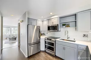 806 NW 52nd St, Seattle, WA 98107 - Photo 11