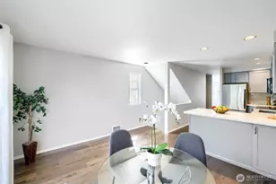 806 NW 52nd St, Seattle, WA 98107 - Photo 7