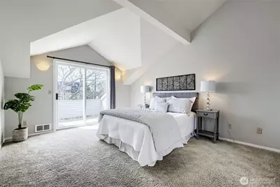 806 NW 52nd Street, Seattle, WA 98107 - Photo 17