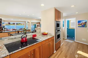 10 E Roanoke St, Seattle, WA 98102 - Photo 13