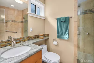 10 E Roanoke Street #2, Seattle, WA 98102 - Photo 23
