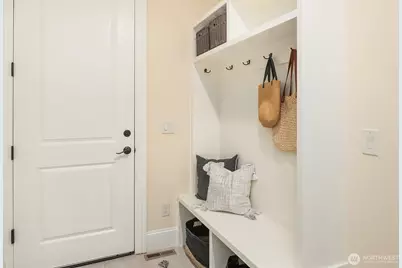 1145 33rd Avenue E, Seattle, WA 98112 - Photo 13