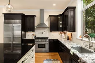 1145 33rd Ave E, Seattle, WA 98112 - Photo 17