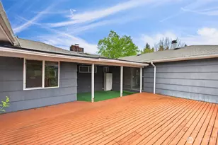 2 Pacific Pl, Longview, WA 98632 - Photo 23