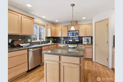 12105 23rd Avenue W, Everett, WA 98204 - Photo 7