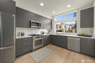 8323 B 12th Ave NW, Seattle, WA 98117 - Photo 11