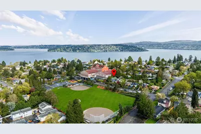 9732 59th Avenue S, Seattle, WA 98118 - Photo 39