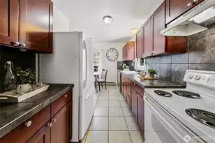 2609 NE 145th St, Seattle, WA 98155 - Photo 7