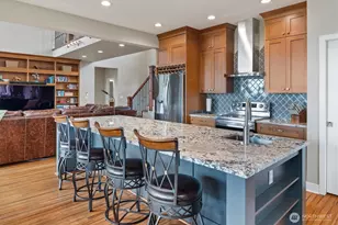 3576 S Camano Dr, Camano Island, WA 98282 - Photo 9