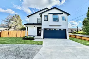 5701 Parker Rd E, Sumner, WA 98390 - Photo 1
