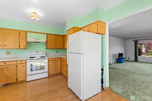 1427 2nd St, Wenatchee, WA 98801 - Photo 11