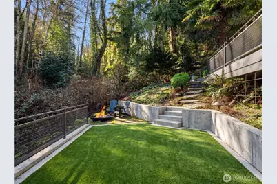 3645 92nd Avenue SE, Mercer Island, WA 98040 - Photo 15