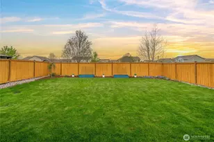 340 Grennan Ln N, Enumclaw, WA 98022 - Photo 3