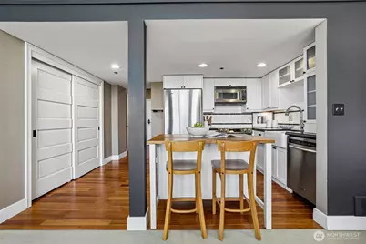 201 Galer Street #534, Seattle, WA 98109 - Photo 9