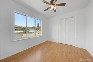 209 W Peters St, Wenatchee, WA 98801 - Photo 21