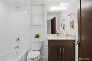 4106 Linden Ave N, Seattle, WA 98103 - Photo 23