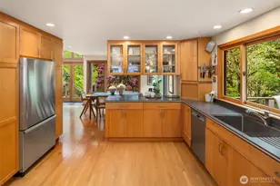 558 20th Ave, Kirkland, WA 98033 - Photo 9