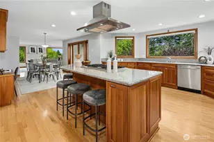 20005 NE 42nd St, Sammamish, WA 98074 - Photo 7