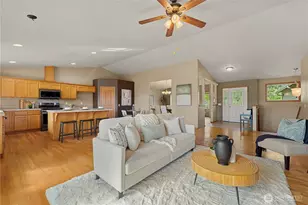 10929 131st Ave NE, Lake Stevens, WA 98258 - Photo 5