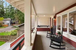 1025 NE 130th St, Seattle, WA 98125 - Photo 5