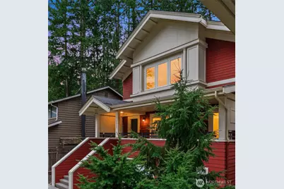 1025 NE 130th Street, Seattle, WA 98125 - Photo 3