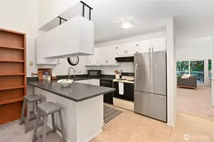 6343 Sand Point Way NE, Seattle, WA 98115 - Photo 11