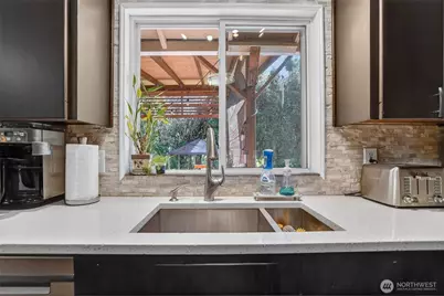 1301 NW 102nd Street, Vancouver, WA 98685 - Photo 9