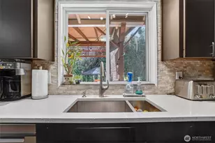 1301 NW 102nd St, Vancouver, WA 98685 - Photo 9