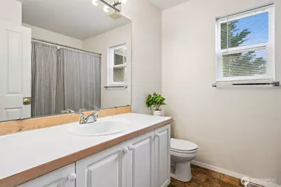 9211 64th Avenue Ct E, Puyallup, WA 98371 - Photo 23