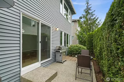 11261 241st Place NE #86, Redmond, WA 98053 - Photo 33