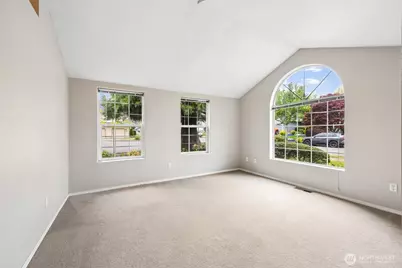 8707 Sebastian Drive NE, Lacey, WA 98516 - Photo 9