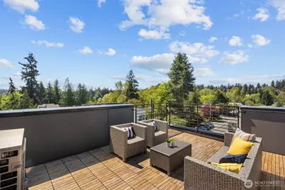 12000 31st Avenue NE, Seattle, WA 98125 - Photo 15