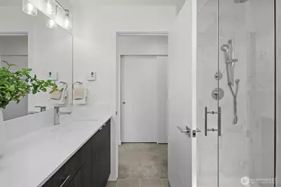 12000 31st Avenue NE, Seattle, WA 98125 - Photo 13