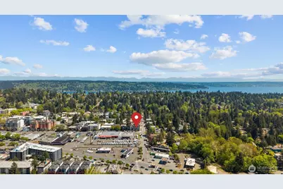 12000 31st Avenue NE, Seattle, WA 98125 - Photo 17