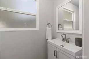 12604 177th Pl SE, Renton, WA 98059 - Photo 17