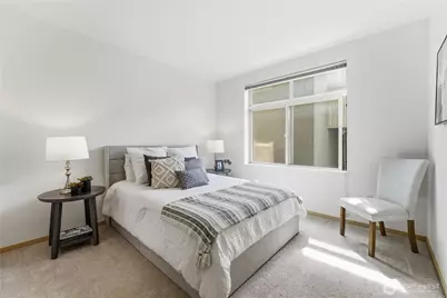 3333 Wallingford Avenue N #203, Seattle, WA 98103 - Photo 29