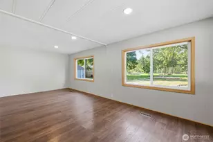 31061 W Lake Morton Dr SE, Kent, WA 98042 - Photo 31