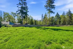 31061 W Lake Morton Dr SE, Kent, WA 98042 - Photo 19
