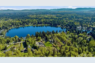 31061 W Lake Morton Drive SE, Kent, WA 98042 - Photo 5