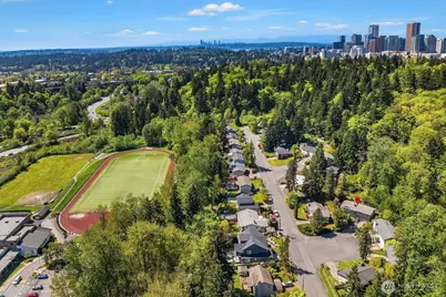 12516 SE 4th Place, Bellevue, WA 98005 - Photo 33
